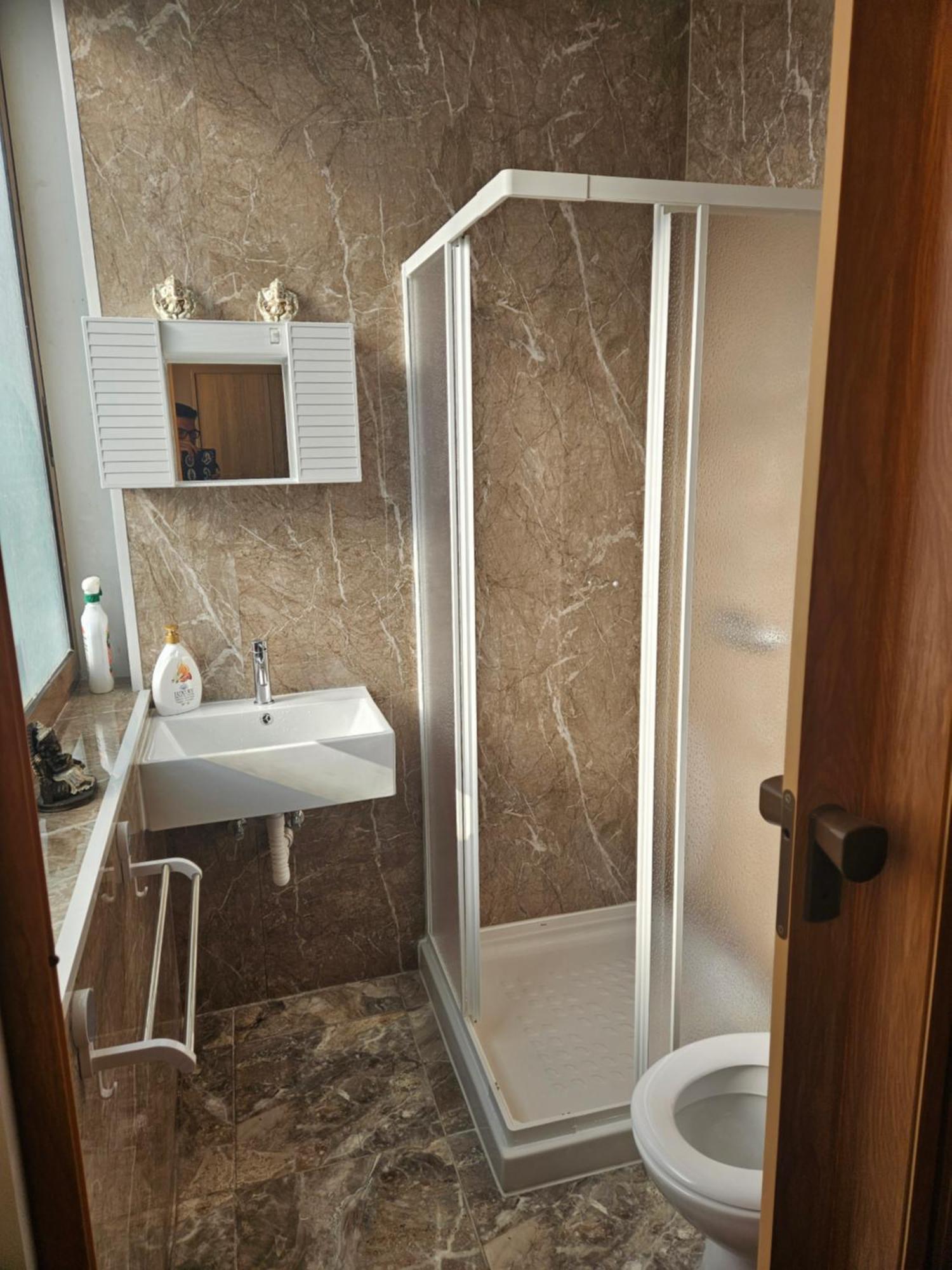 Lotus Guest House Malta Gzira Εξωτερικό φωτογραφία
